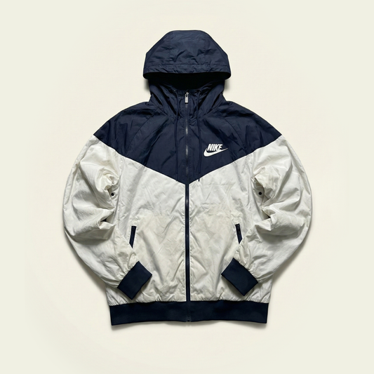 *THRIFTED* Nike Sportswear Windrunner women's Hooded Jacket
